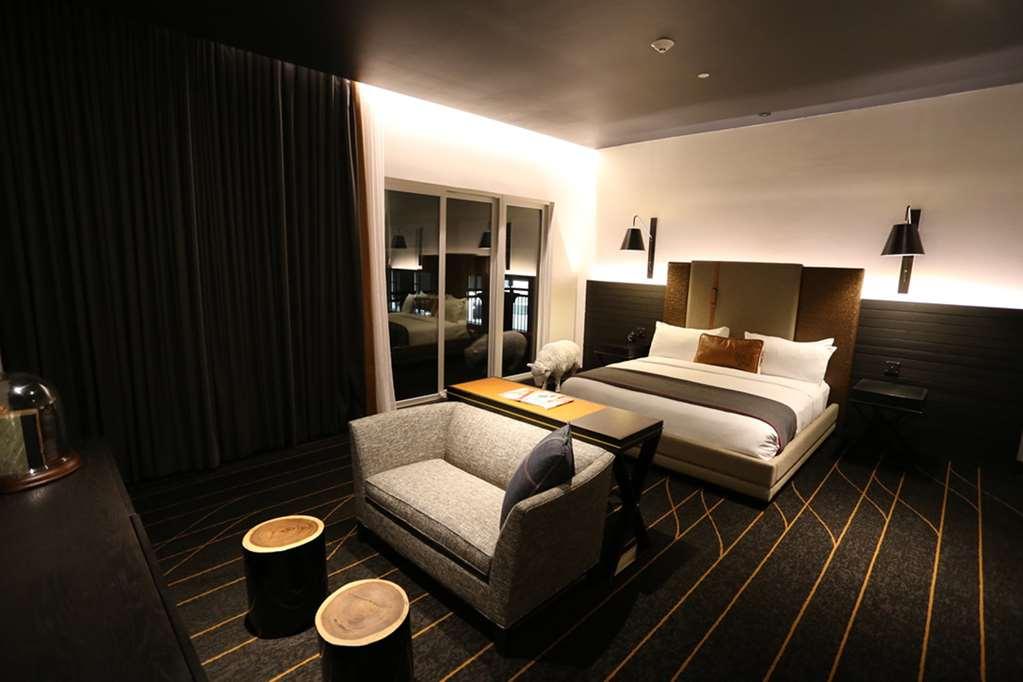 The George, By Valencia Hotel Collection College Station Ruang foto